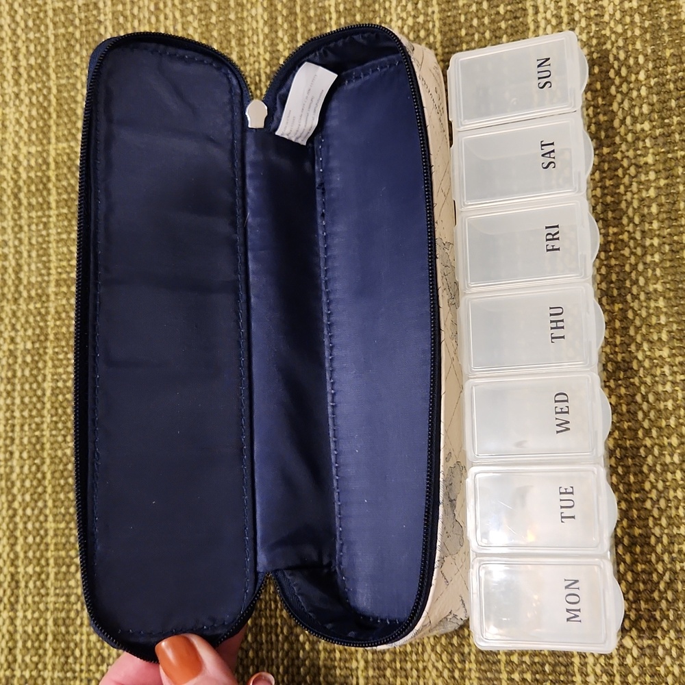 New Pill Case Miamica My Pills Packing Organizer Air Mail Case - Picture 7 of 8